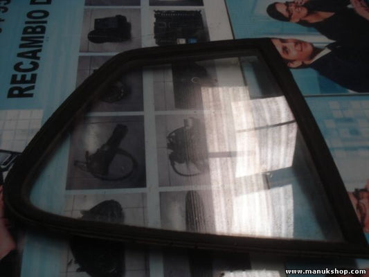 Dreieck Scheibe Seitenscheibe hinten rechts Porsche 924 43R-001 057 43R001057