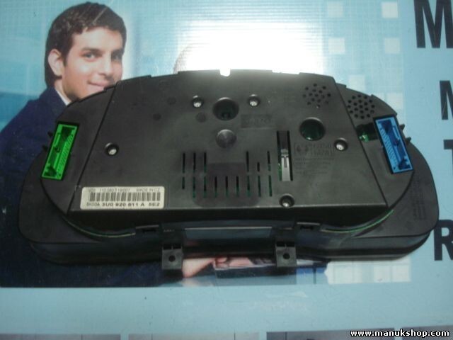 Kombiinstrument Tacho Skoda Superb 3U0920811A 5E2 3U0920811A5E2 3UO920811A5E2