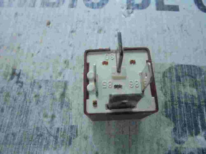Relais Volvo 22404001 22 404 001 G.CARTIER 5010589425 24V