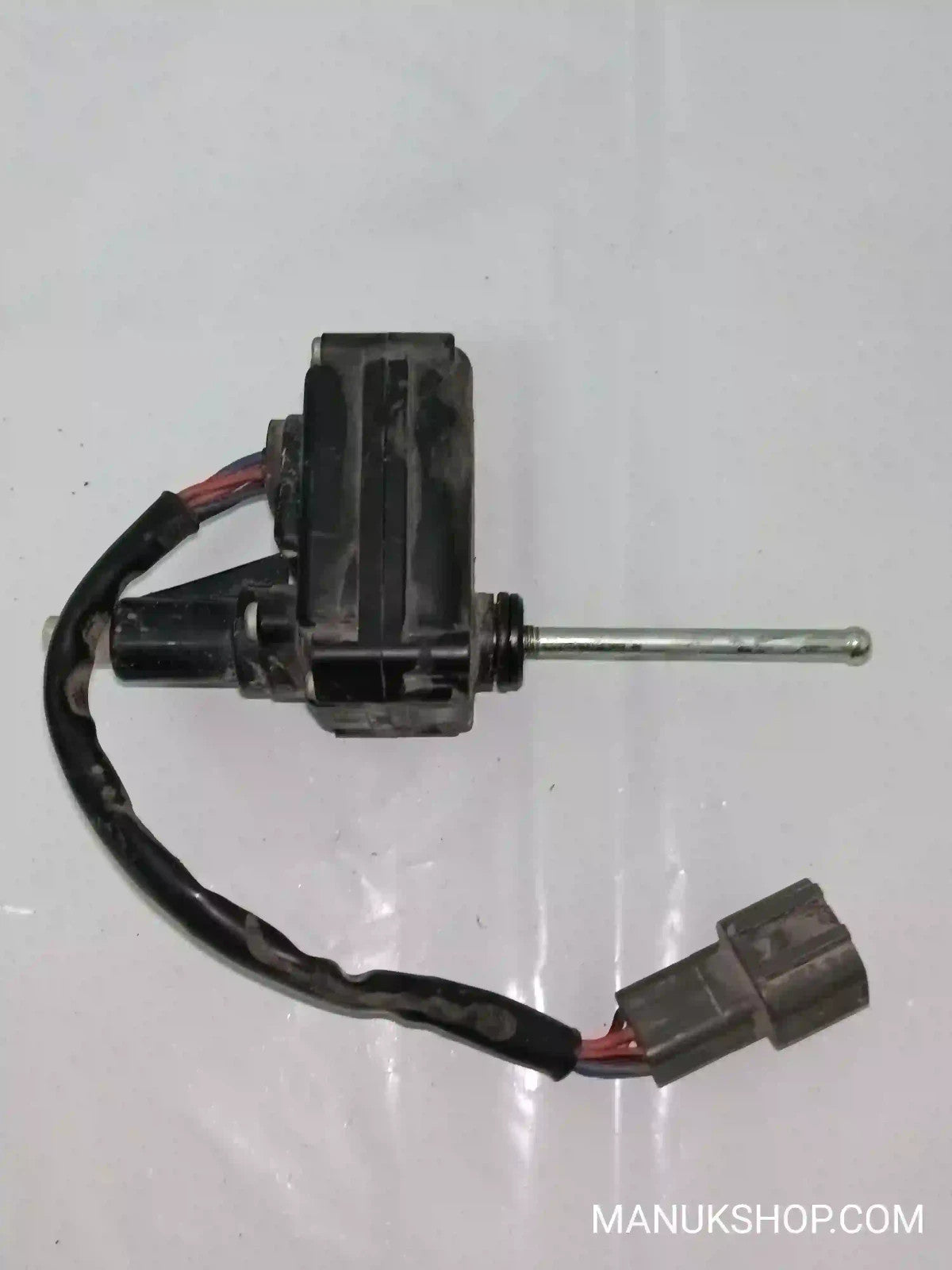 Stellmotor Scheinwerfer LWR Leuchtweitenregulierung Nissan Maxima Ichikoh AL2008