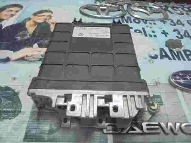 Motorsteuergerät VW Passat Golf Seat Toledo 037906024AP SIEMENS 5WP4176