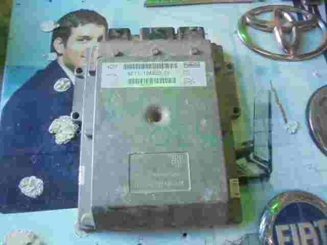 Motorsteuergerät Ford Tansit 6C1112A650CF 6C11-12A650-CF FoMoCo 4CFF DCU-104