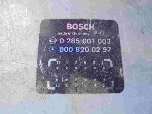 Steuergerät Spannungswandler Mercedes W201 W124 W126 0008200297 BOSCH 0285001003