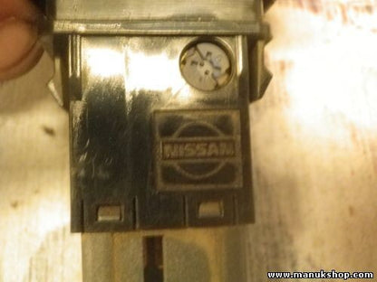 Warnblinkschalter Nissan Almera N15 0021221