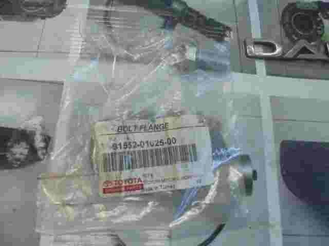Bolt Flange  Toyota 91552-01025-00 915520102500 9155201025 91552-01025