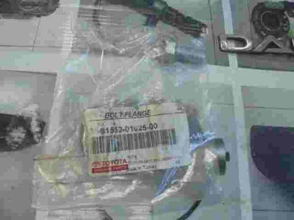 Bolt Flange  Toyota 91552-01025-00 915520102500 9155201025 91552-01025
