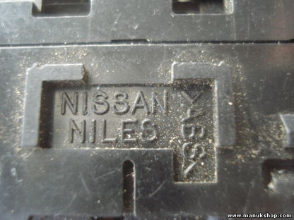 Spiegelschalter Nissan Navara D40 Niles 25570AX005 070329