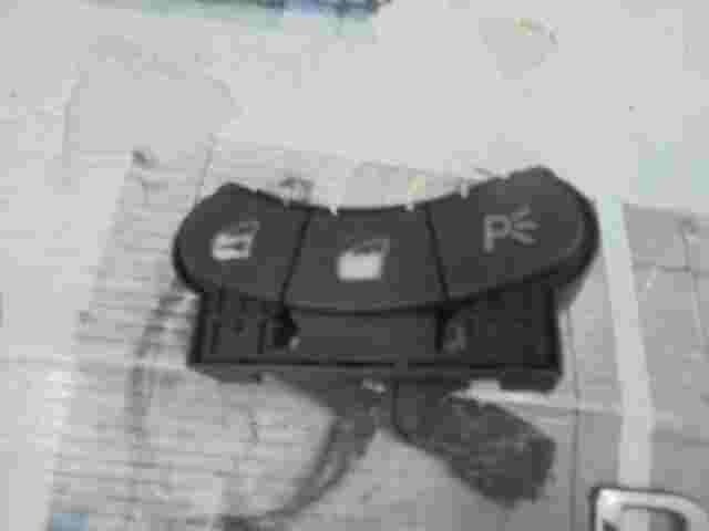 ZV Zentralverriegelungsschalter  Lancia Ypsilon 735342538 735 342 538 04149