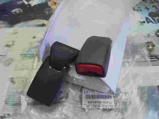 Gurtschloss Gurtschnapper hinten rechts Toyota Yaris 734700D041C0 73470-0D041-C0