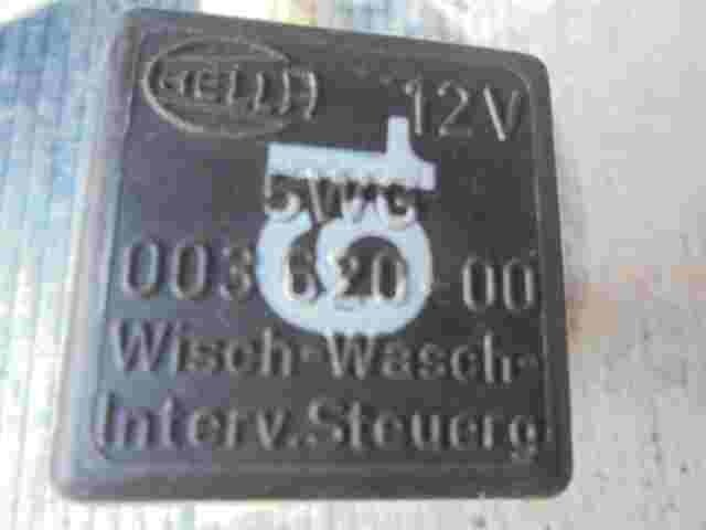 Wischer relais VW Passat Golf IV Nr.19 321955531A HELLA 5WG00362000