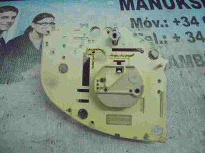 Zeituhr Uhr Instrument Tacho Audi 80 90 100 200 88311155 VDO 370218083004