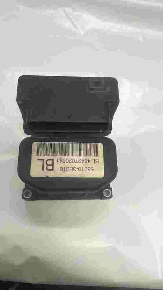 Steuergerät  ABS Kia Sorento 58910-3E310 BL 49201020672 589103E310 0273004660