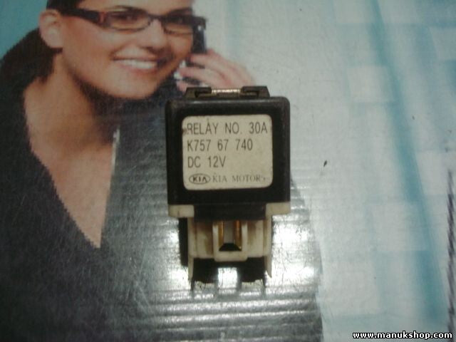 Leistungsrelais Kia Carnival No.30A K75767740 K757 67 740 DC 12V