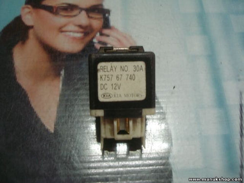 Leistungsrelais Kia Carnival No.30A K75767740 K757 67 740 DC 12V