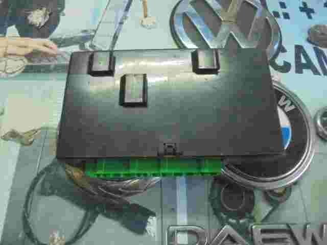 Steuergerät Wegfahrsperre Alarmmodul Volvo S40 V40 30889337 DENSO MB2323008341