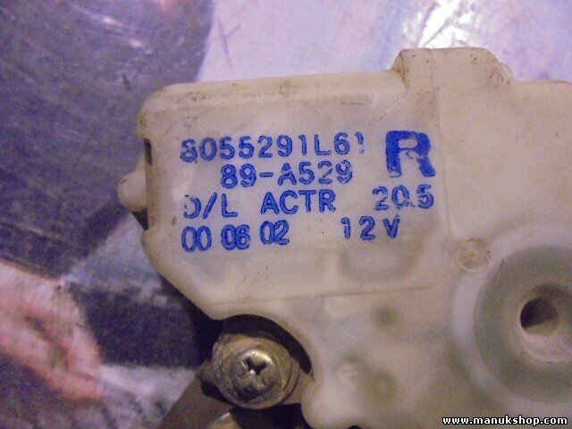 Türschloss vorne rechts Nissan Terrano Ford Maverick T2 II 1996–2000 8055291L61