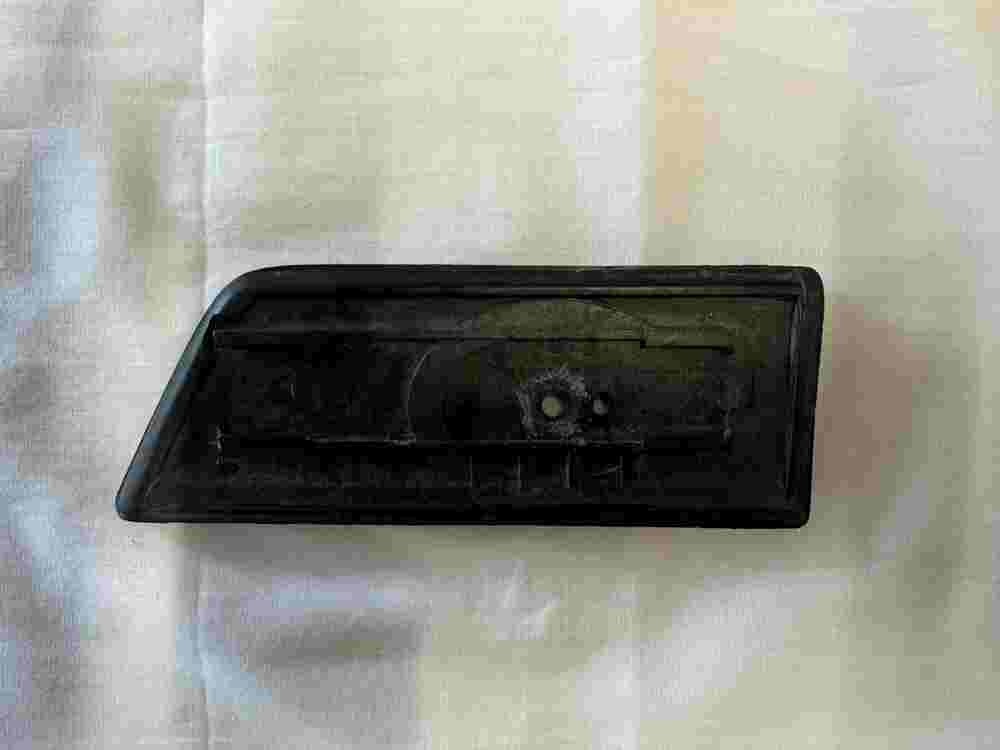 Leiste Zierleiste Kotflügel links  Audi 100 200 C4
