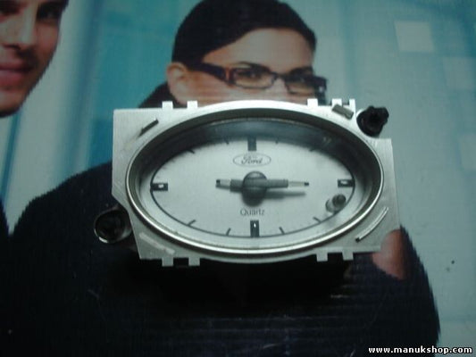 Uhr Analog Ford Mondeo Bj.00-07 1S71-15000-AG 1S7115000AG B41TA