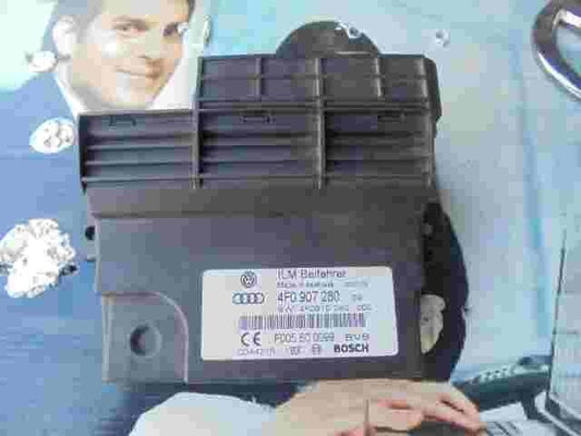 Bordnetzsteuergerät Audi A6 S6 C6 4F 4F0907280 (09) 4F0910280 BOSCH F005S00099