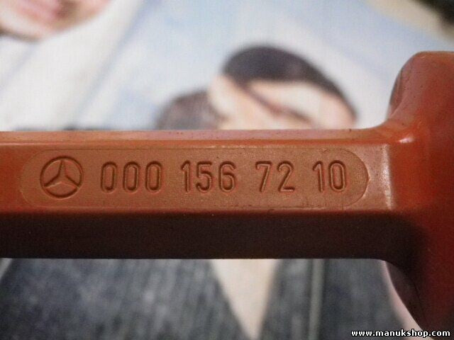Zündkerzenstecker Mercedes-Benz W124 0001567210 000 156 72 10