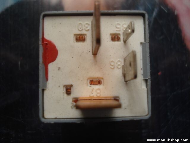 Glühkerzen Relais  Audi VW  Sharan Golf  3 Passat Nr.103 357911253 14030000