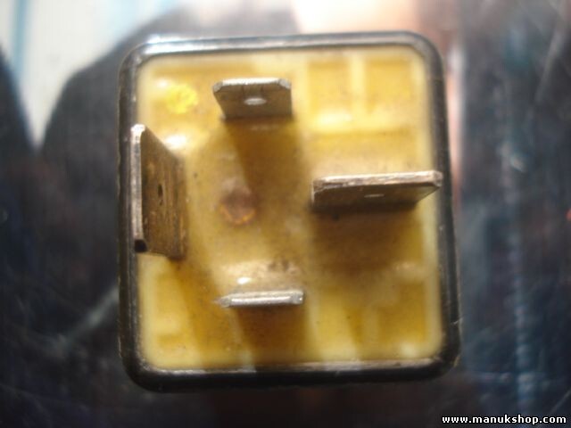 Relais Lüfter-Kühler VW Volkswagen Audi Seat Nr.111 357 906 381 B 357906381B