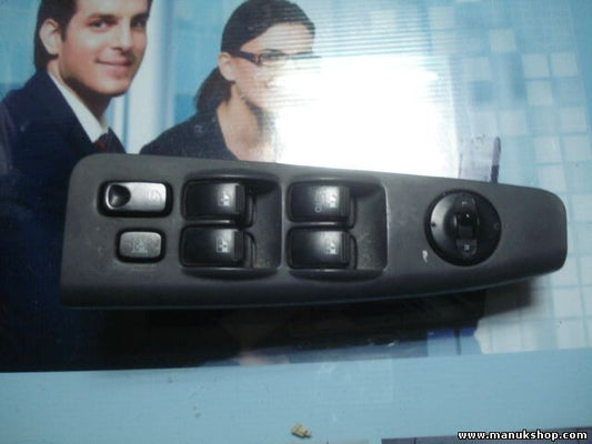 Fensterheber schalter Kia Spectra 935702F200 93570-2F200 621W05560