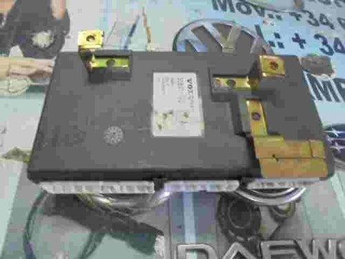Steuergerät Zentralelektronik Volvo S40 05W07 30896697 SW30896751 3817900210