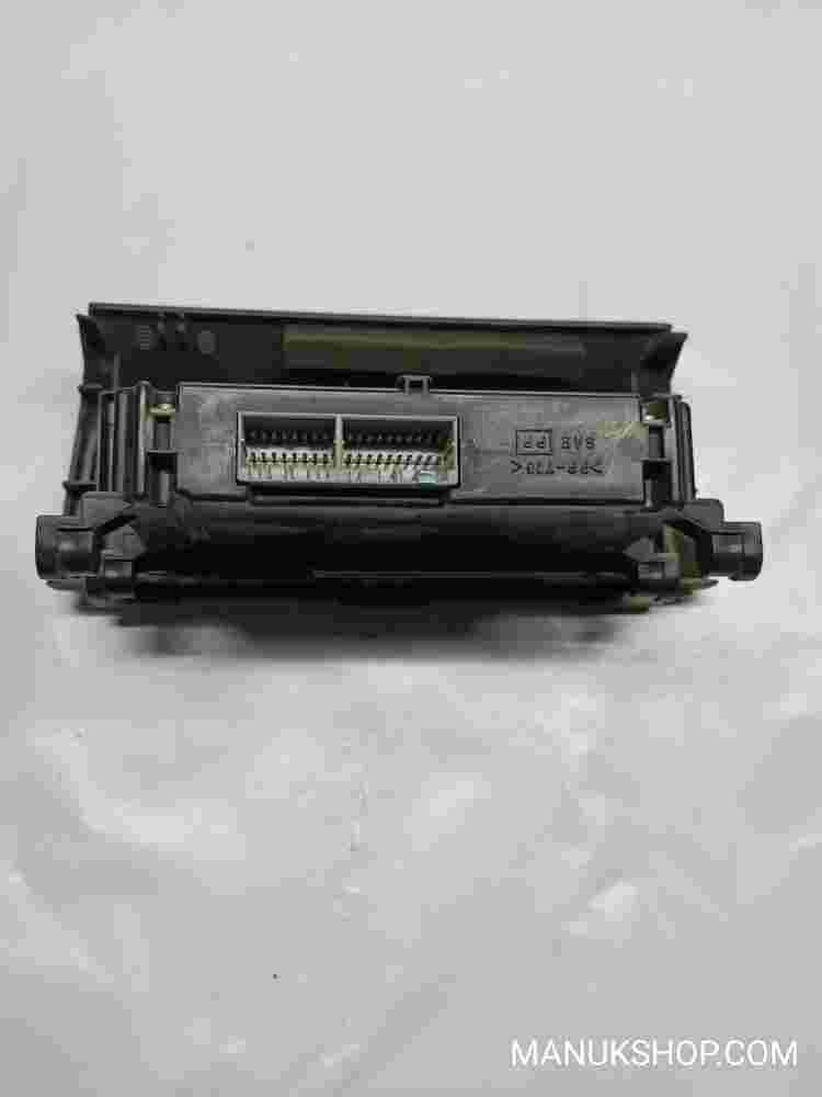Klimabedienteil Nissan Maxima A33 275003Y600 27500 3Y600 27500-3Y600 2W72034700