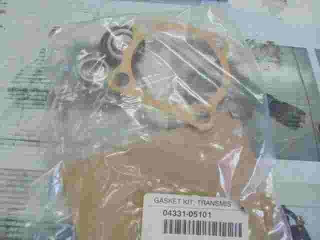 Gasket Kit Transmission  Toyota Avensis  0433105101  04331-05101