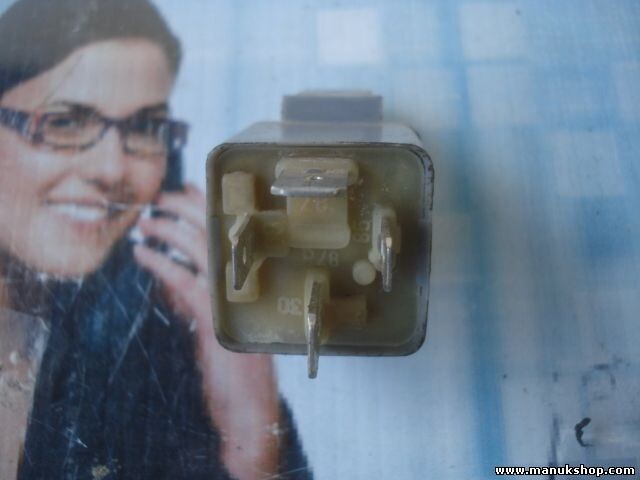 Relais Renault NAGARES 7700810395 PLE/4-12