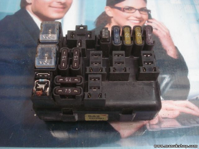 Sicherungskasten Ford Mondeo 93BG14A073AE 93BG-14A073-AE
