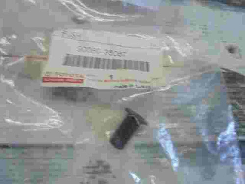 Bush  Toyota Avensis 9008038067 90080-38067