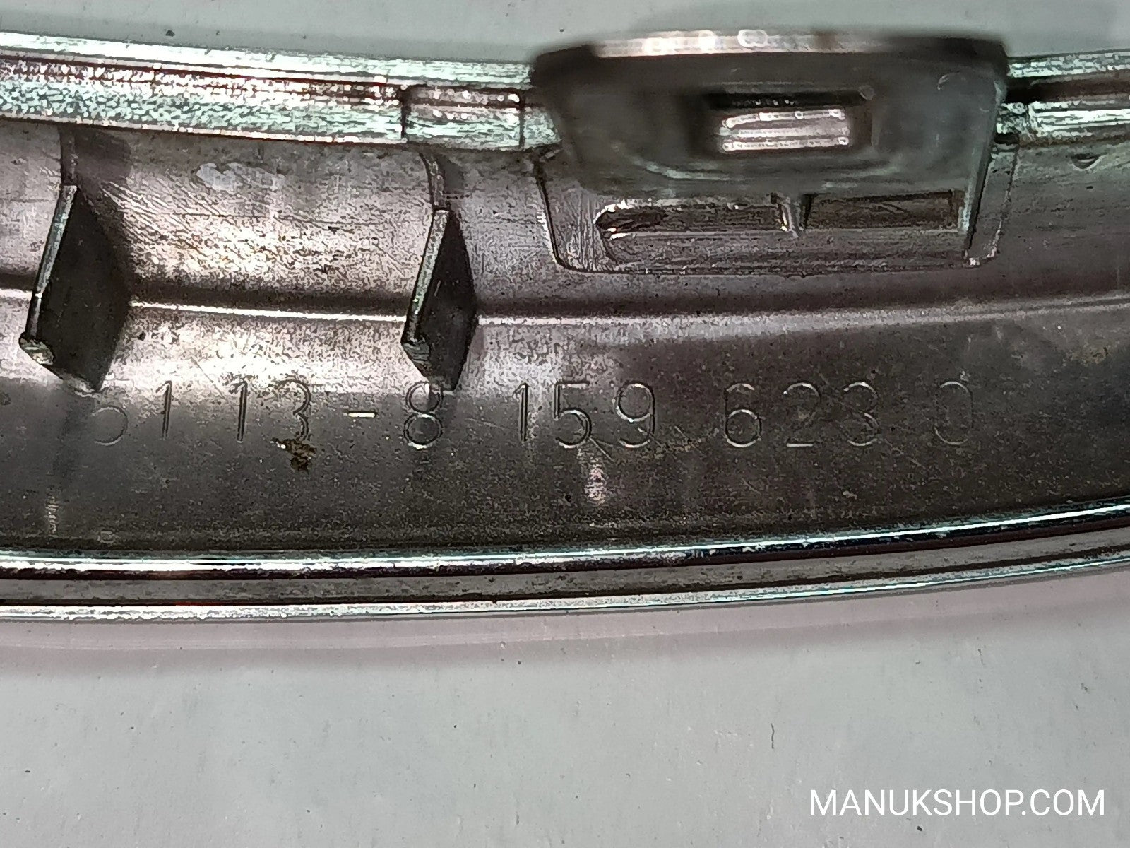Kuhlergitter Links  BMW 3 E46 815962310 51138159623 5113-8-159.62310