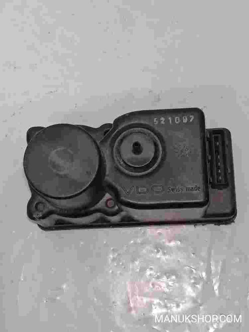 Zentralverriegelungspumpe Audi 80 90 B3 100 200 5000 VDO 443862257E 443 862 257E