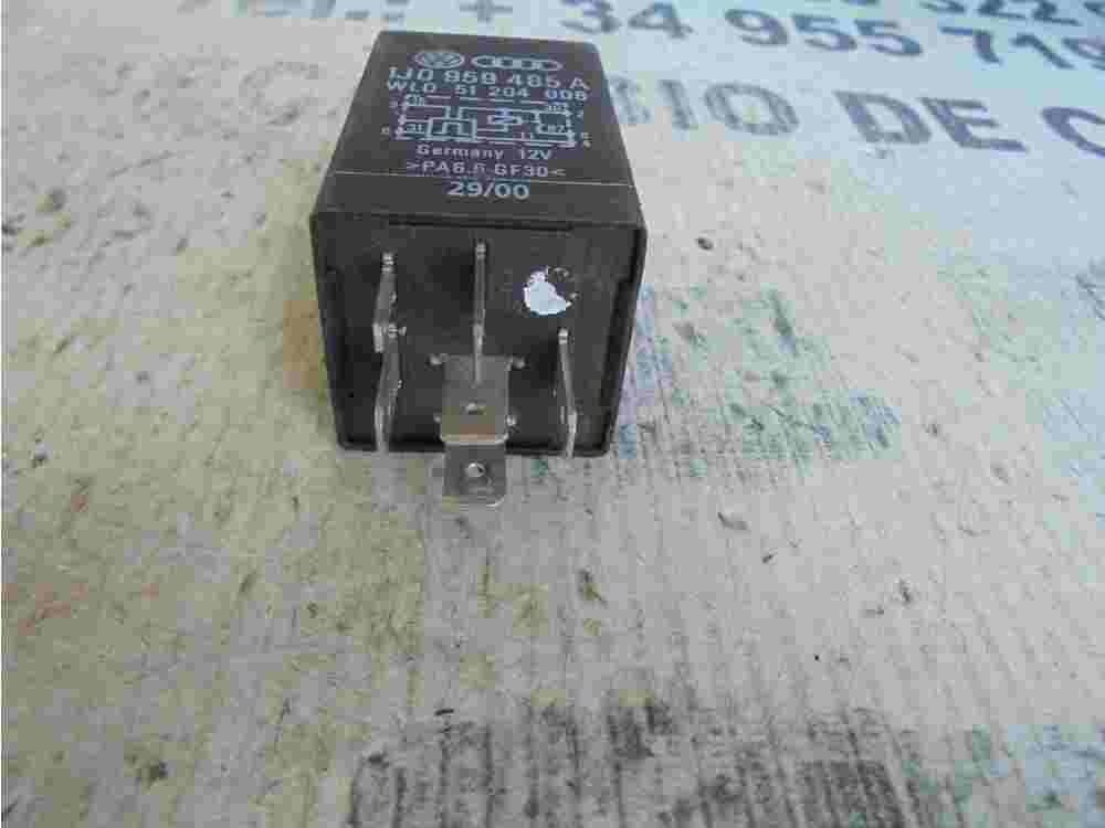Relais  Volkswagen Audi Seat Skoda 1J0959485A 1J0 959 485 A WL0 51204008 Nr.411