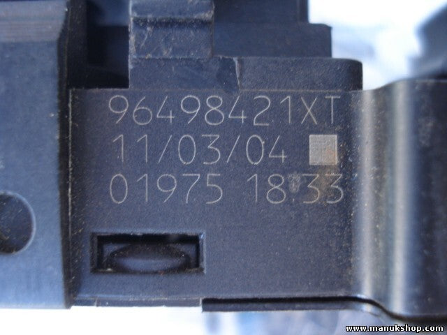 Fensterheber schalter Citroen Peugeot 96498421XT 019751833 01975 1833