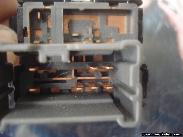 Spiegelschalter Nissan Almera Bj.95-00 73220 6X30T