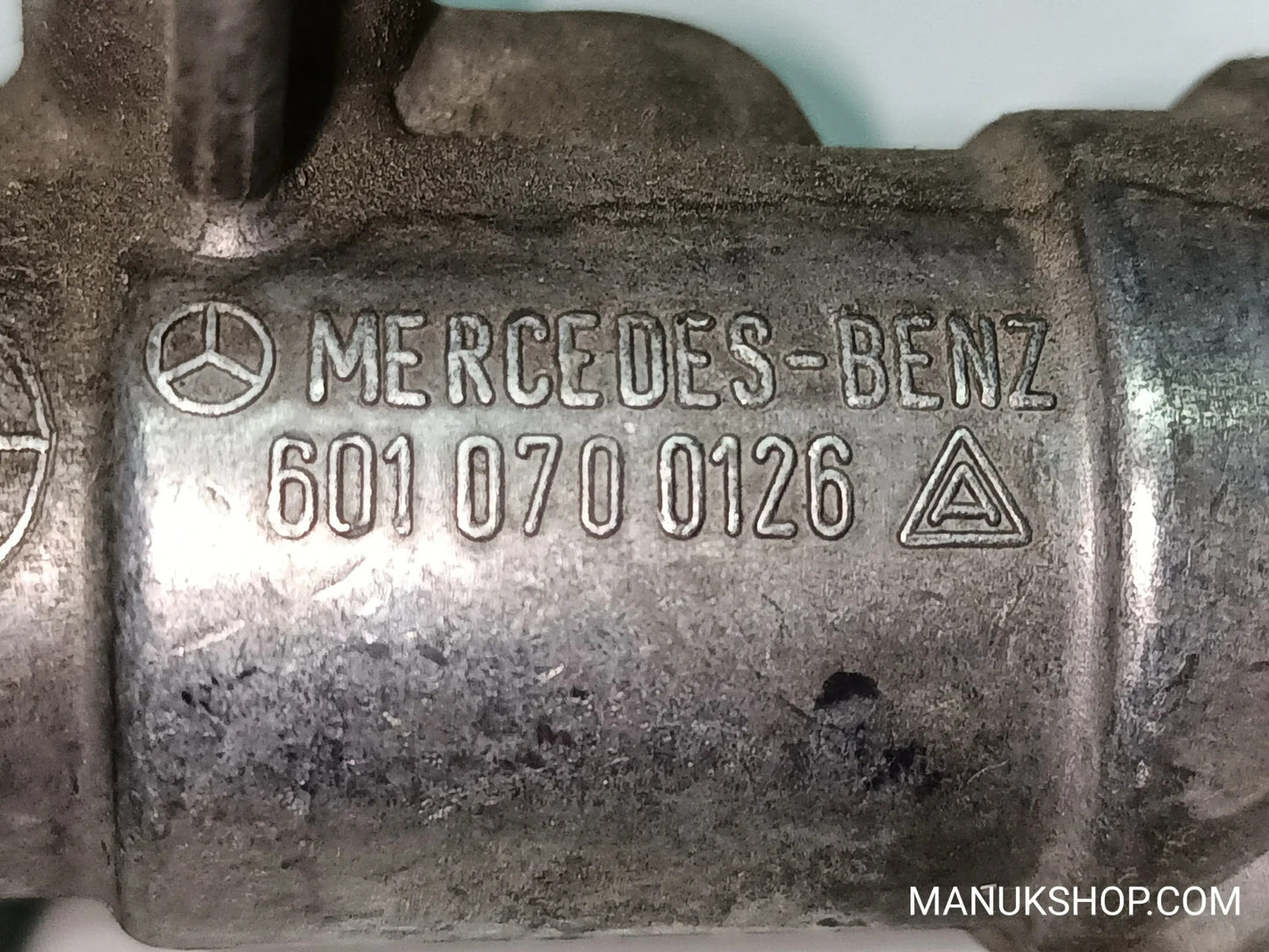 Thermostat Mercedes-Benz W124 W902 W210 W203 OM611 OM61  6010700126 601 070 0126