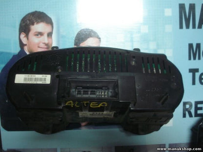 Kombiinstrument Tacho Seat Altea 2,0L TDI 5P0920822E 5P0920 822E