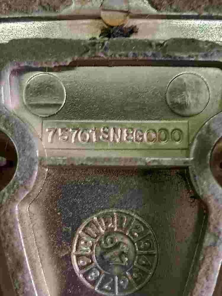 Emblem   Rover 620 600 75701SN8G000 7570-1SN8-G000 5.5cm