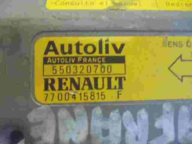 Airbagsensor Airbagsteuergerät Safrane Twingo 7700415815F 7700415815 F 550320700