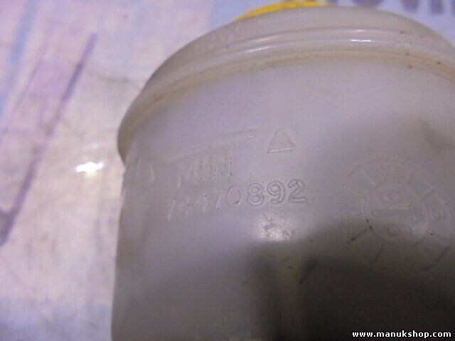 Hauptbremszylinder Nissan Vanette Serena LUCAS 460107F025  74470892  76470092