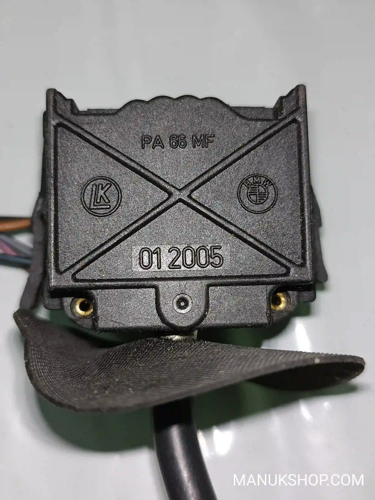 Scheibenwischerhebel Scheibenwischer BMW E36 E34  8360915 83609153 PA66MF LK