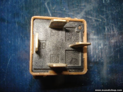 Relais BMW E31 E32 E34 E36 E46 61361388729 61.36-1388729 V23134 K59 X108 6136