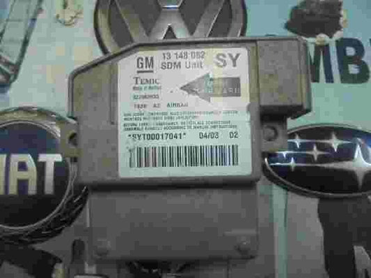 Airbagsensor Airbagsteuergerät Opel Meriva A 13148082SY 13148082 SY 327963935 A2