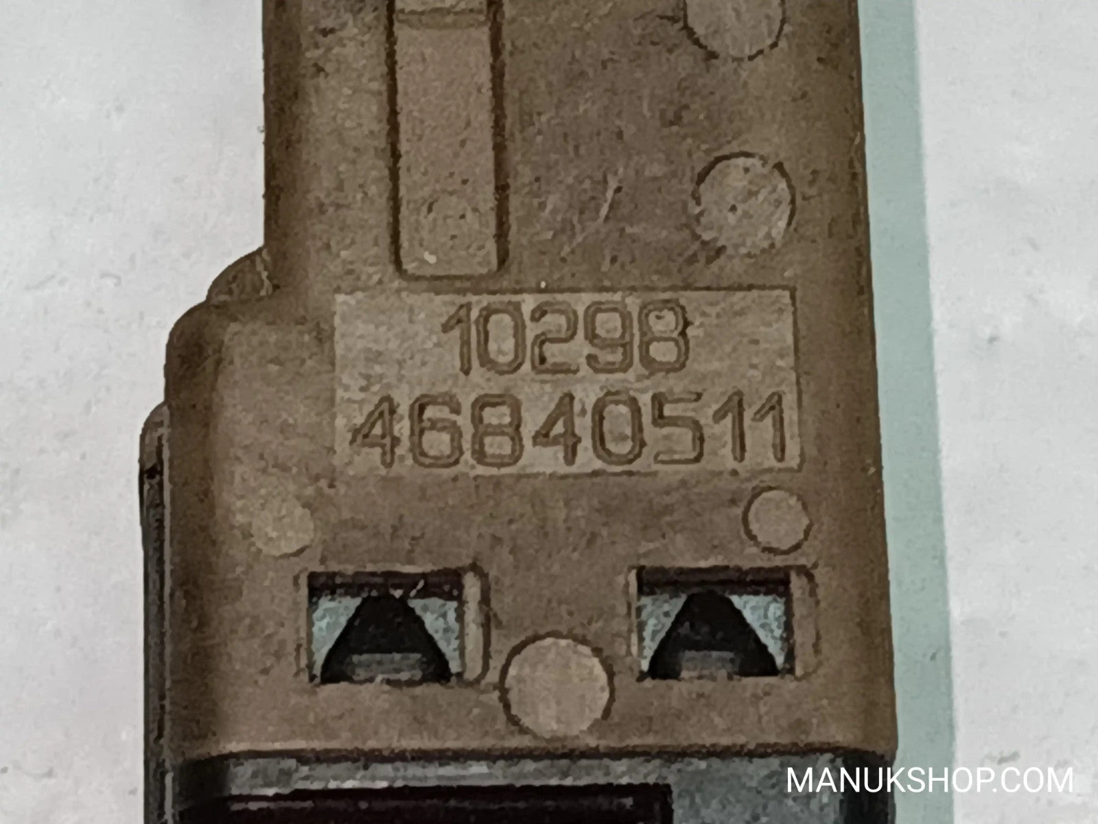 Bremslichtschalter Fiat Stilo 46840511 10298