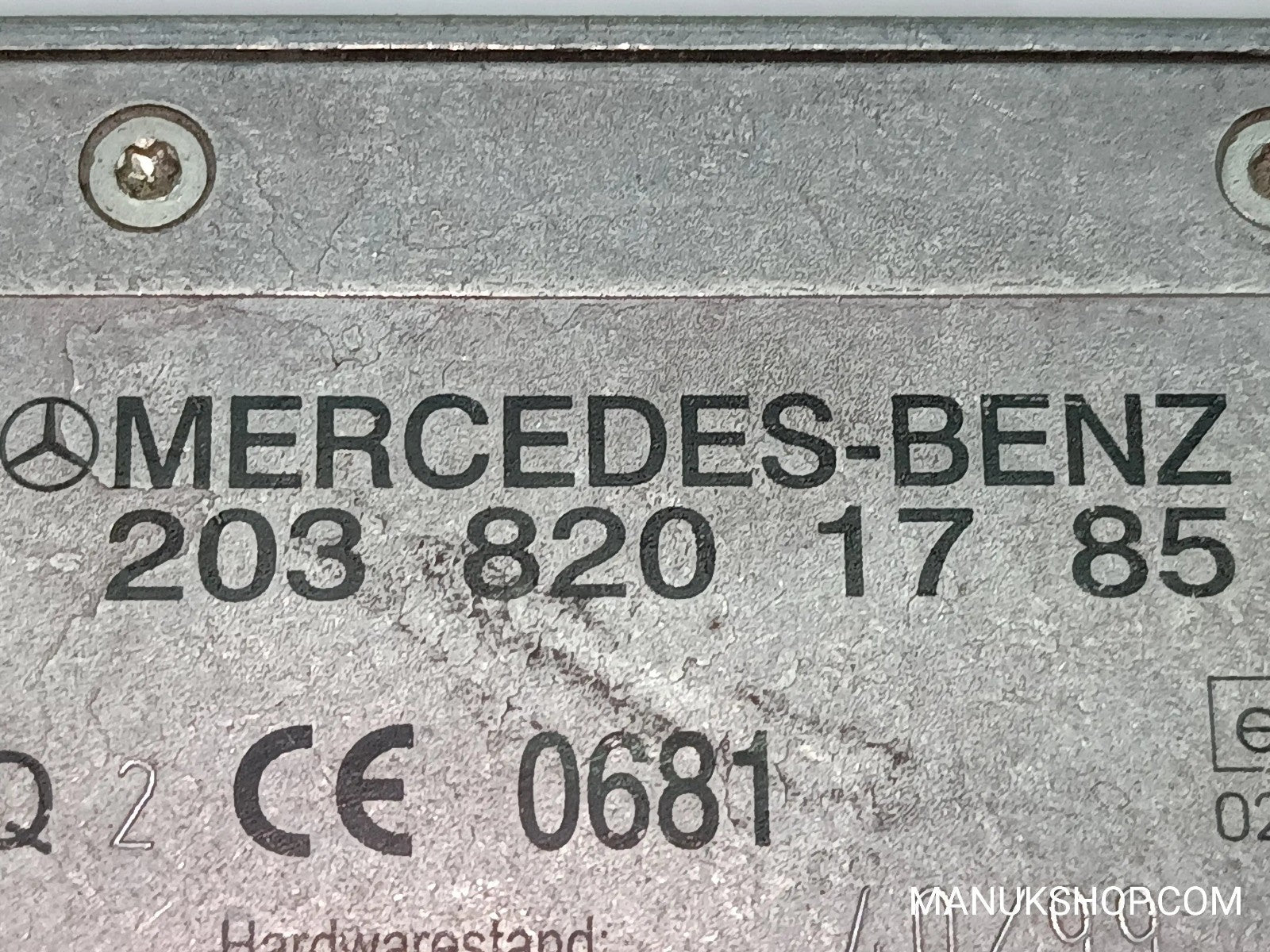 Antennenverstärker Mercedes-Benz W203 W220 W212 2038201785 203 820 17 85