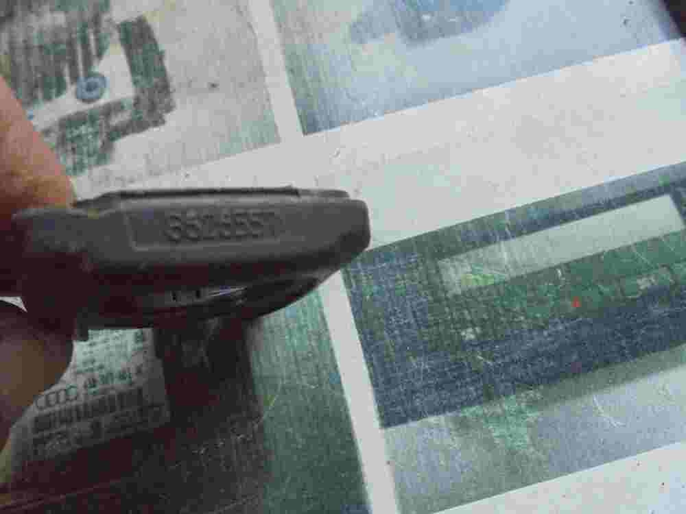 Funkfernbedienung Schlüssel Gehäuse Volvo S60 8526557 94V-0F2 0527