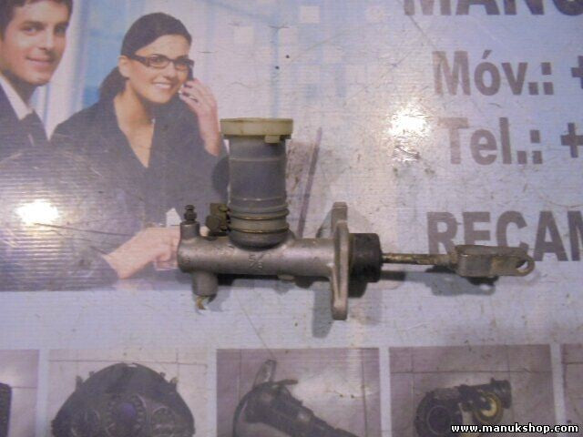 Kupplungsgeberzylinder Nissan Patrol GR IV Y60, GR 2.8 TD 3061037J00 2826 ccm